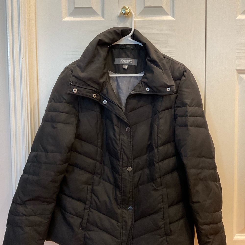 Kenneth Cole Reaction black womens large puffer coat